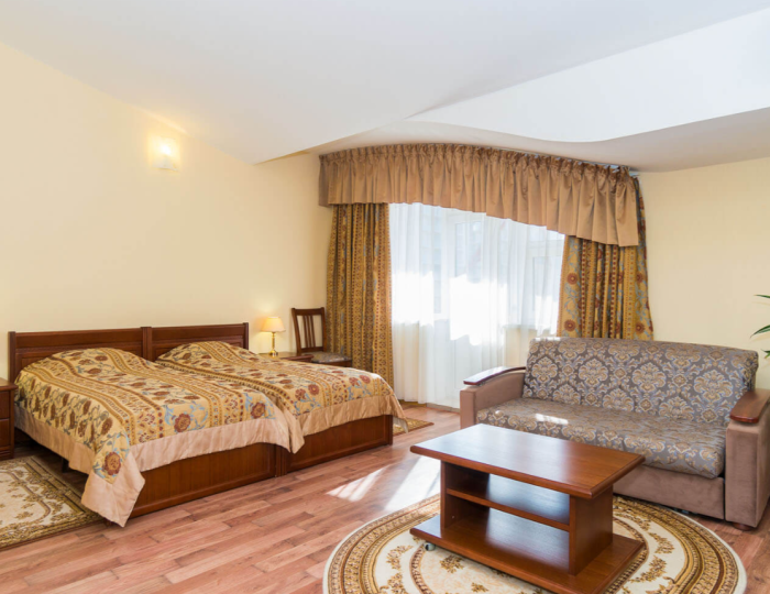 Джуниор сюит 2-местный 1-комнатный с баклконом 4-этаж корпус 3 - Санаторий «Эллада» (Каникулы в Анапе) ФНС